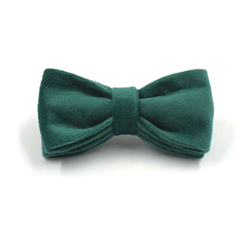 Dark green velvet cat collar