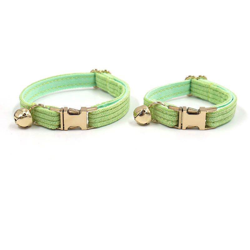 Green velvet hot sale cat collar